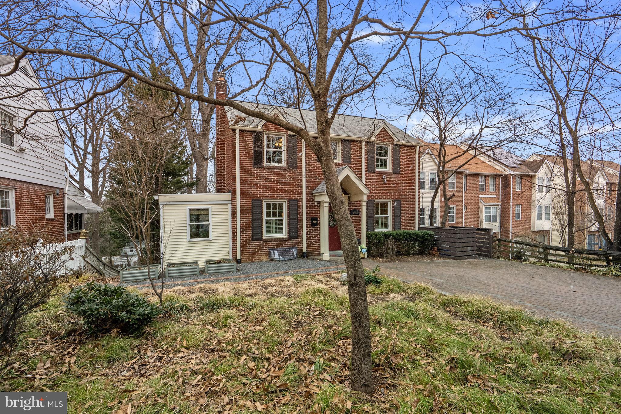 TAKOMA PARK - Residential