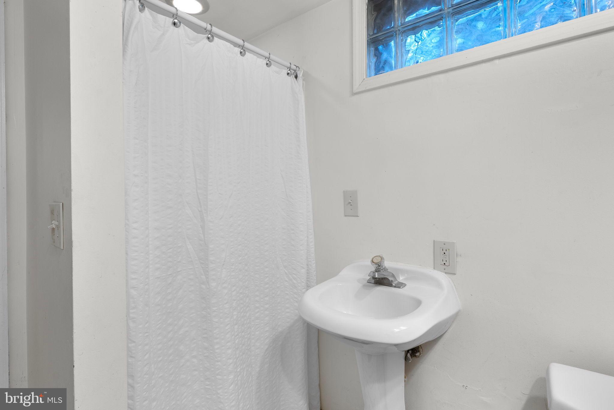 TAKOMA PARK - Residential