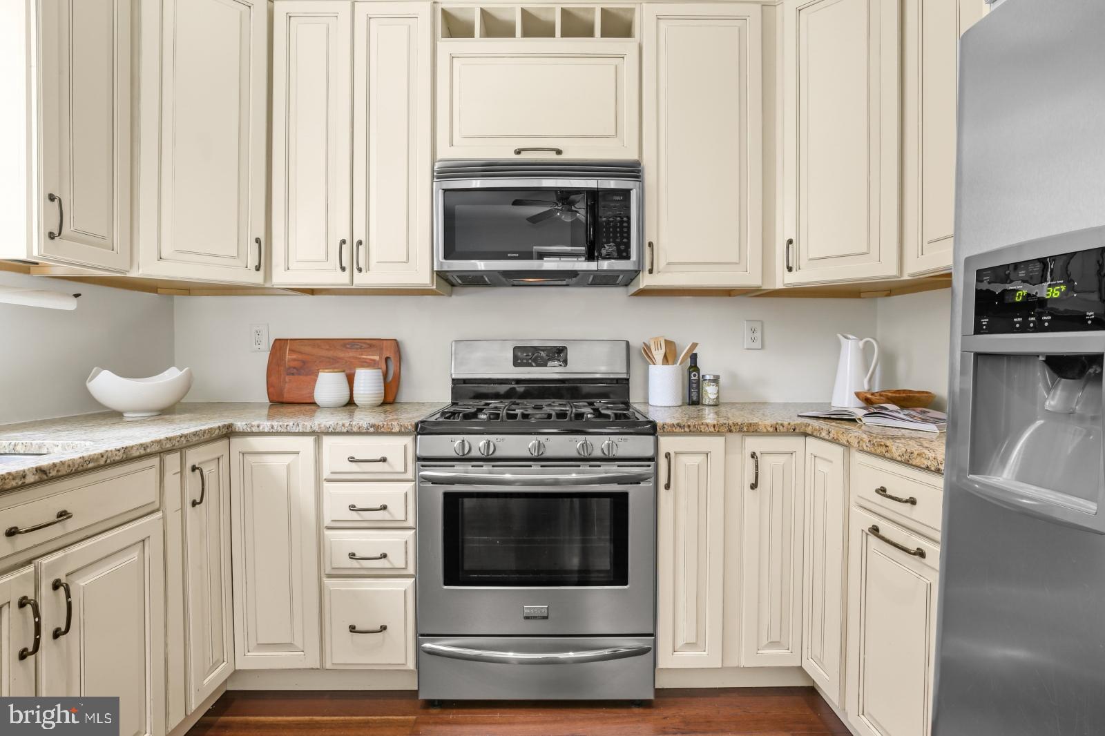 GRADUATE HOSPITAL - Residential