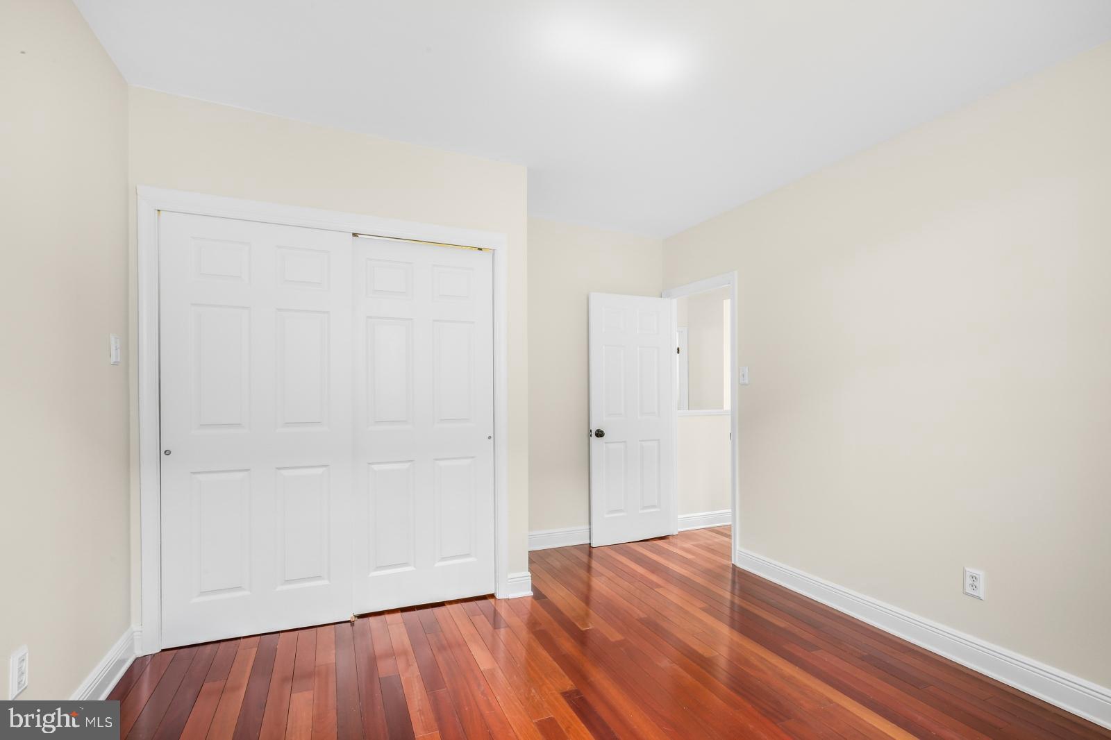 GRADUATE HOSPITAL - Residential