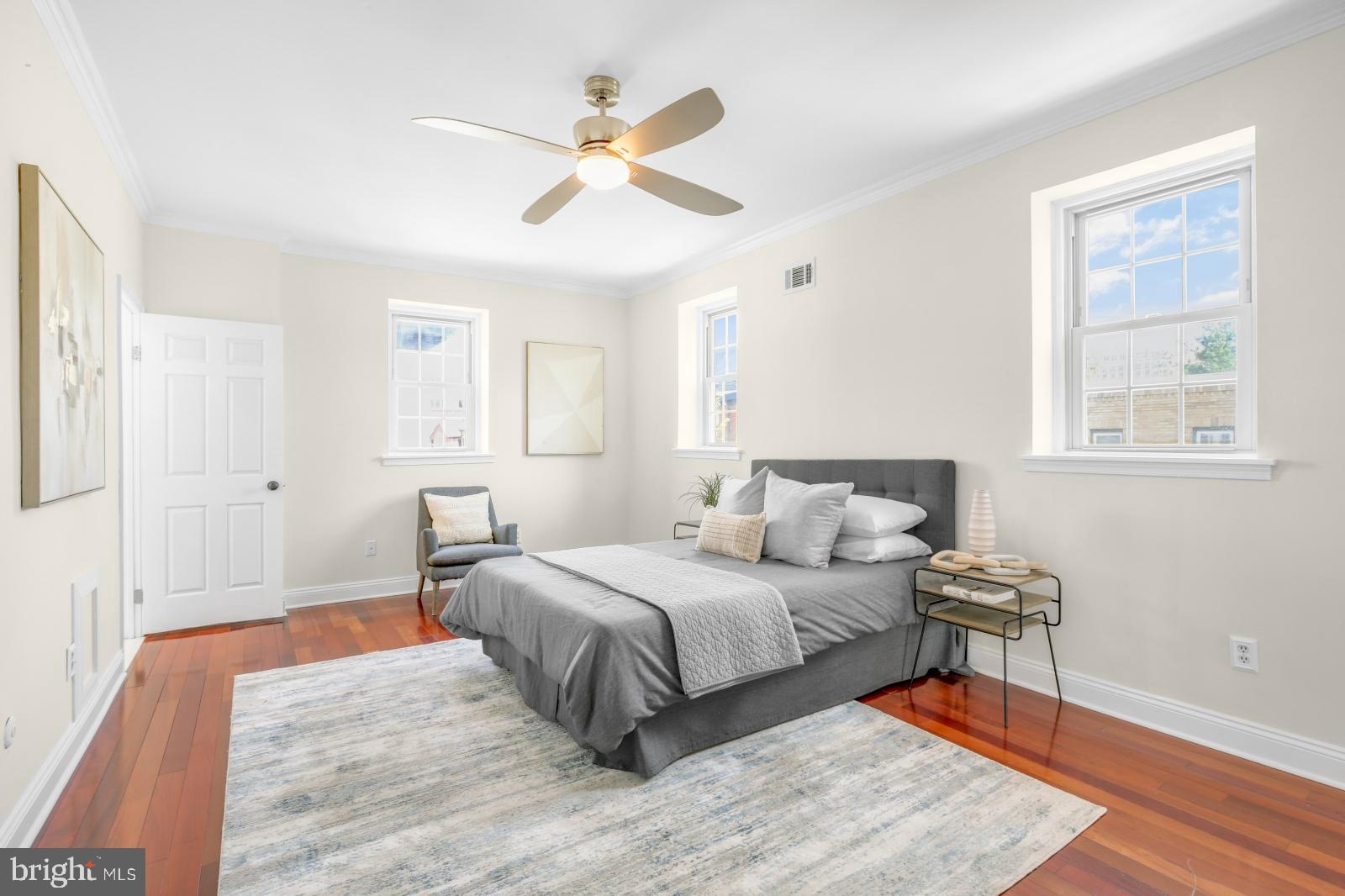 GRADUATE HOSPITAL - Residential