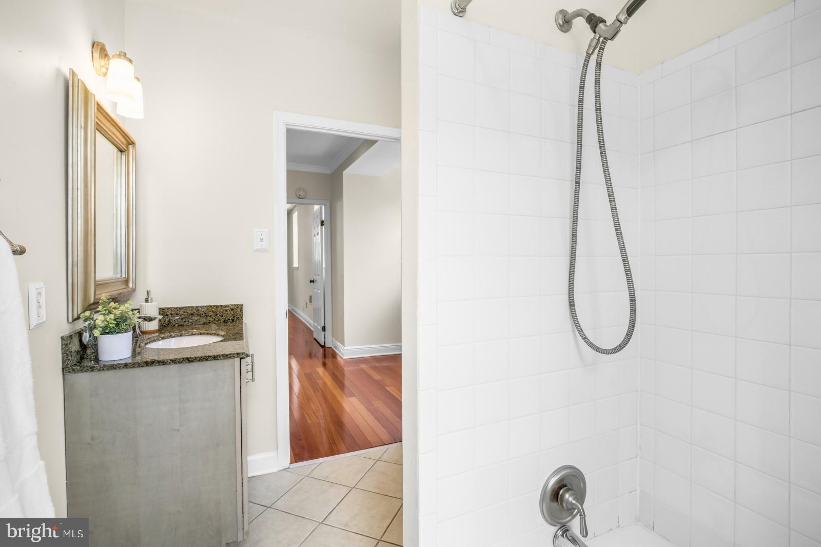 GRADUATE HOSPITAL - Residential