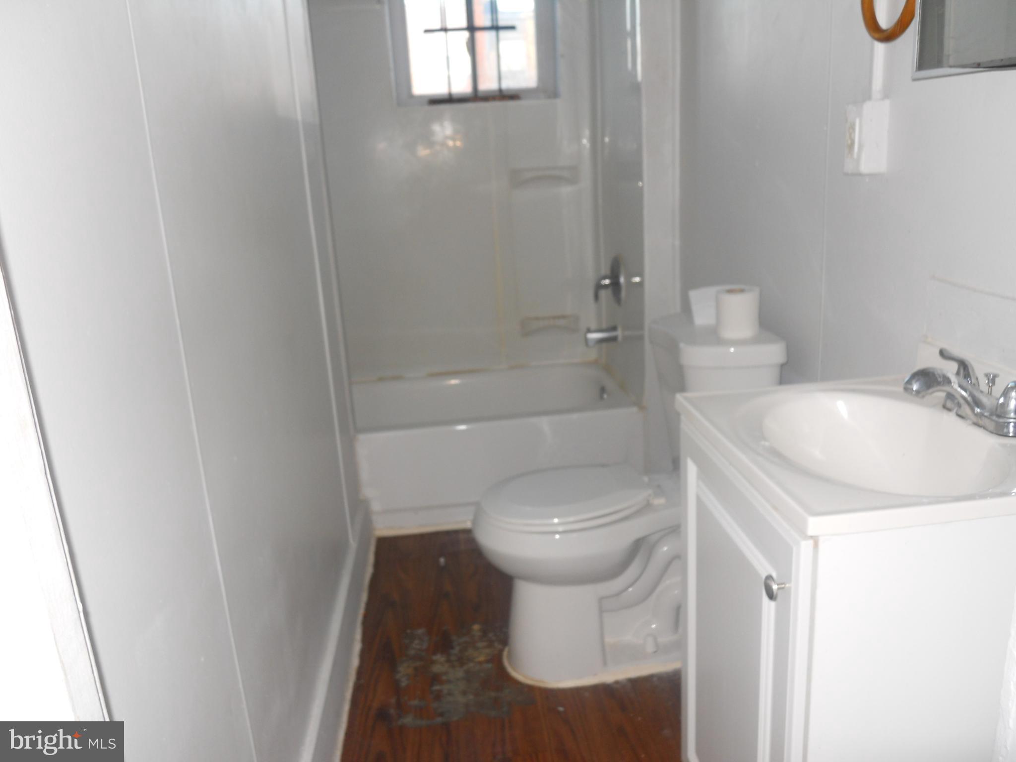 EAST BALTIMORE MIDWAY - Residential