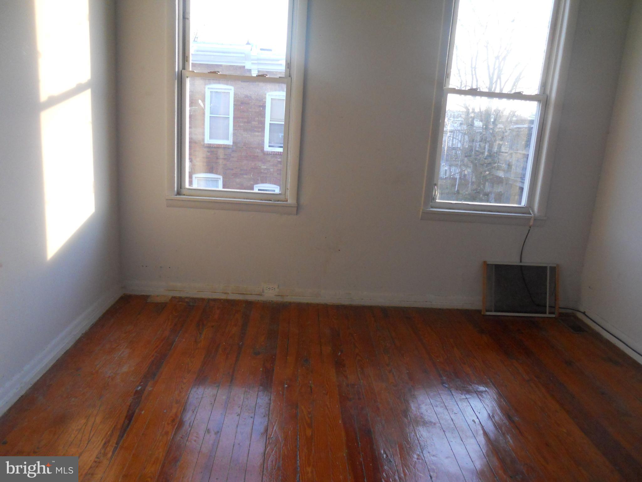 EAST BALTIMORE MIDWAY - Residential