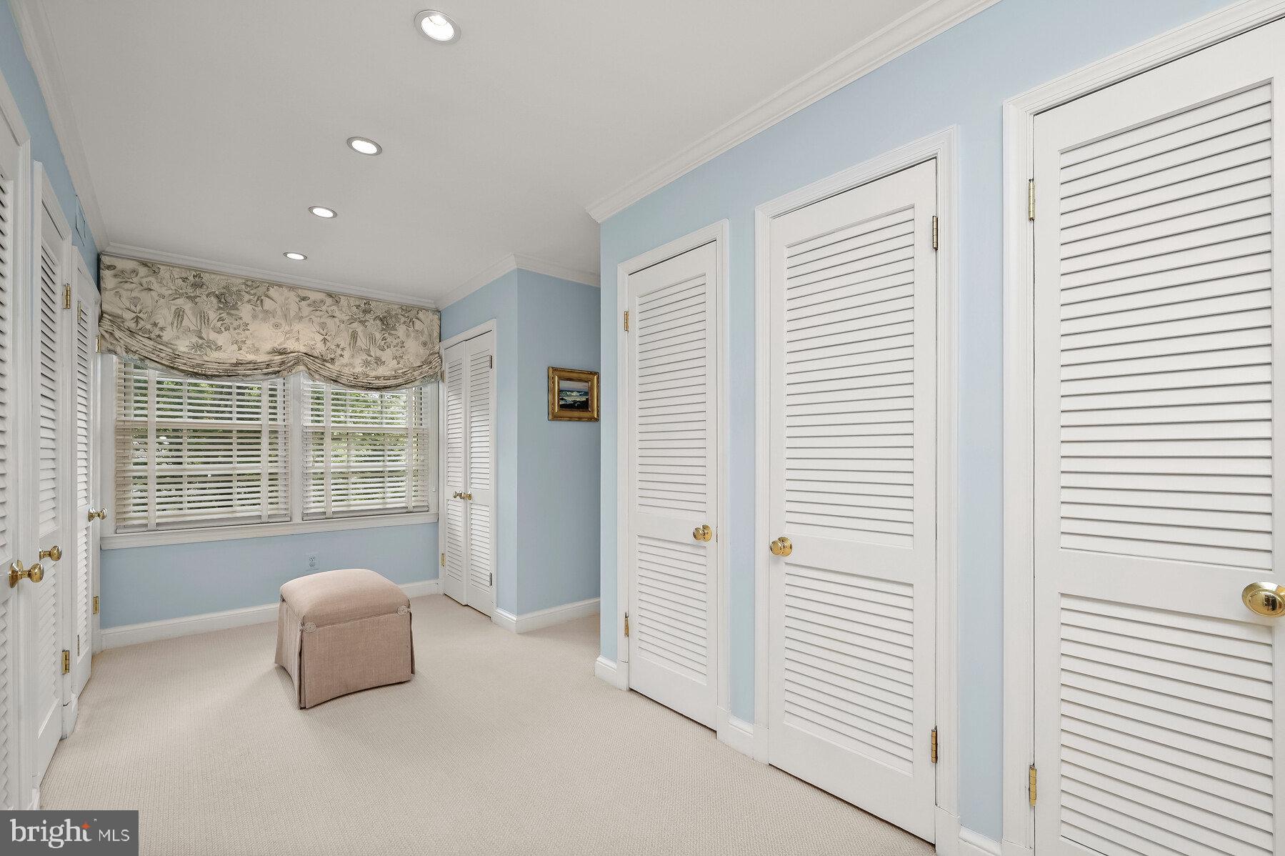 WESTMORELAND HILLS - Residential