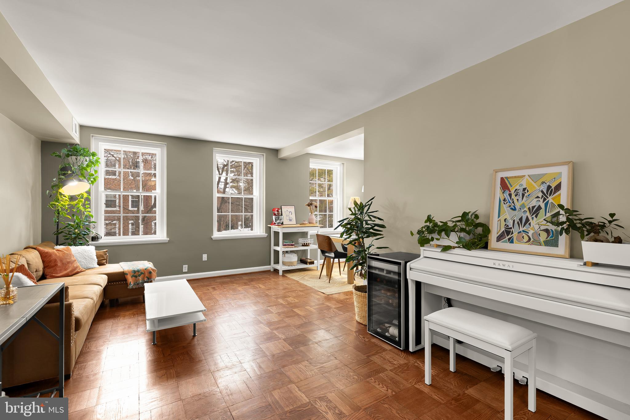 3821 NEWARK STREET NW B440