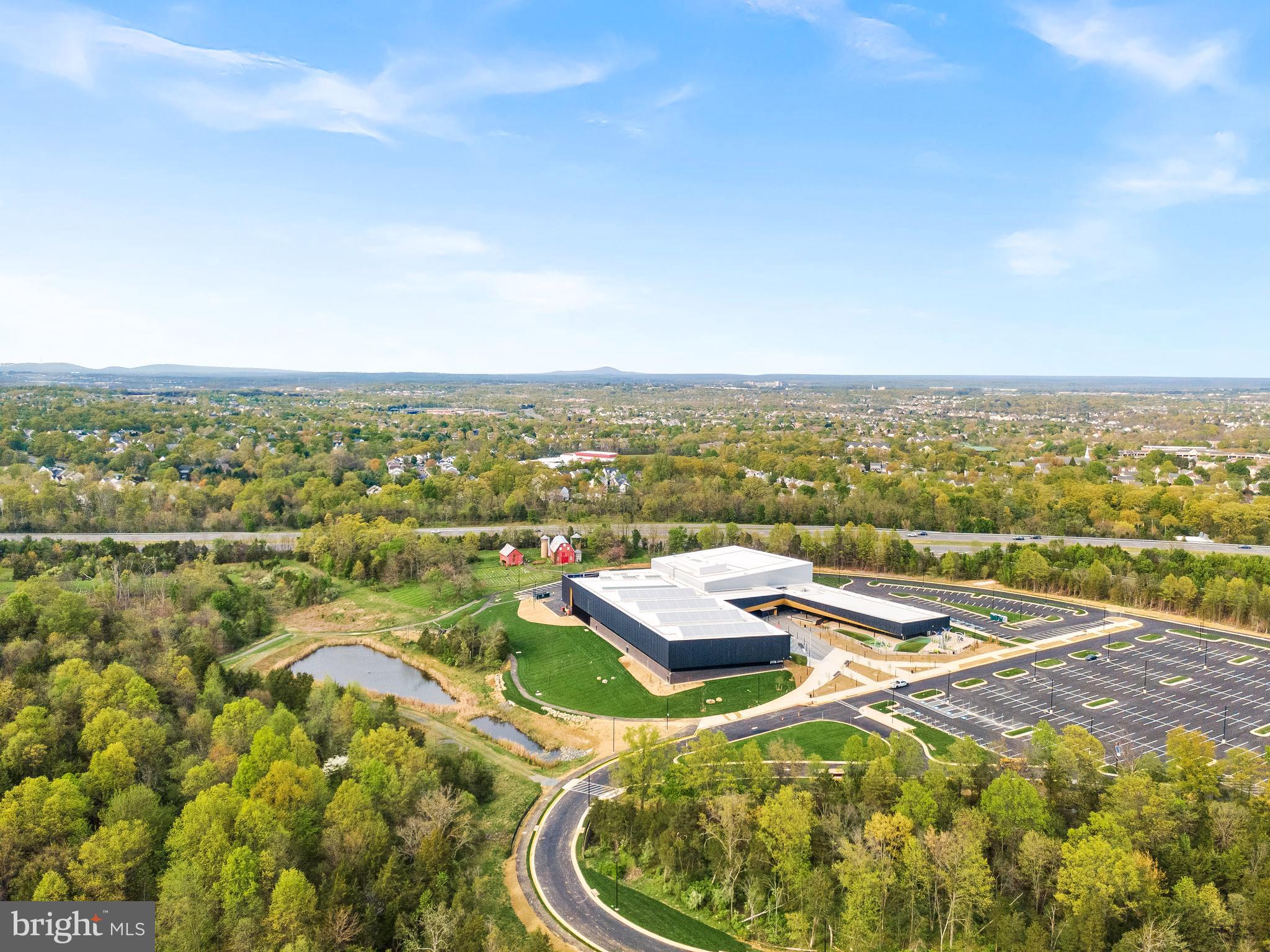 BROADLANDS - Residential