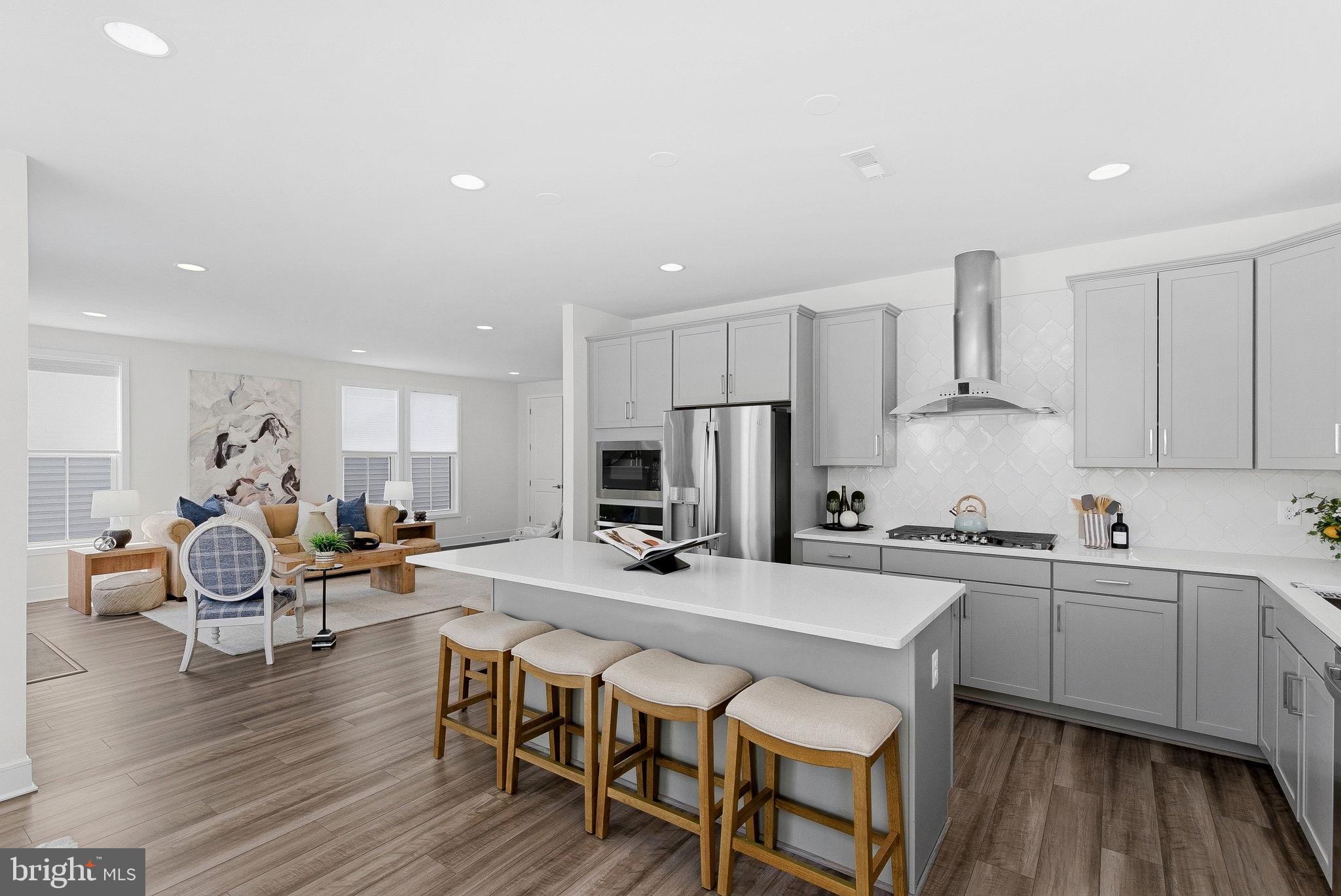 BROADLANDS - Residential