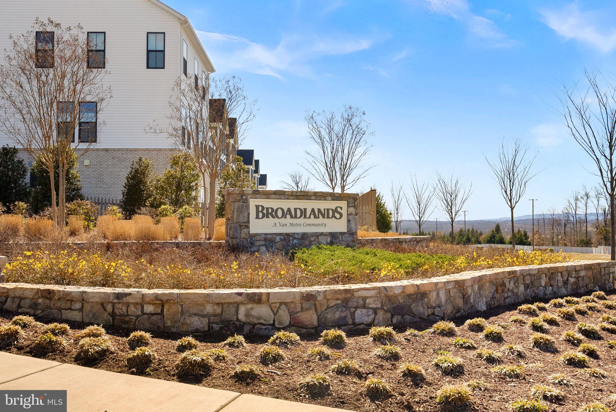 BROADLANDS - Residential