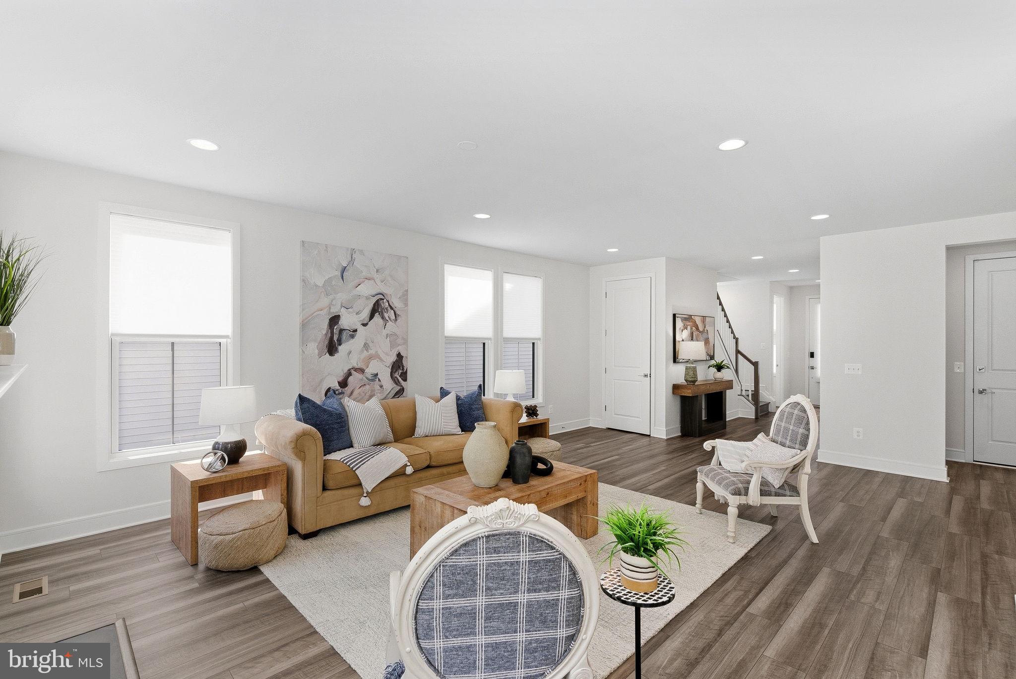 BROADLANDS - Residential