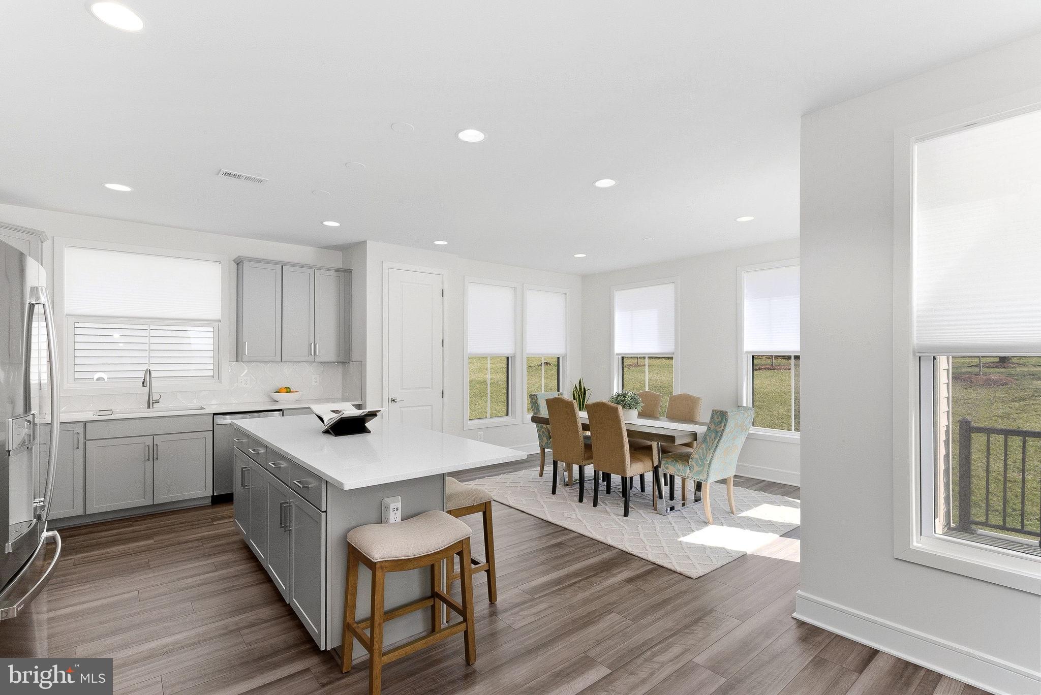 BROADLANDS - Residential