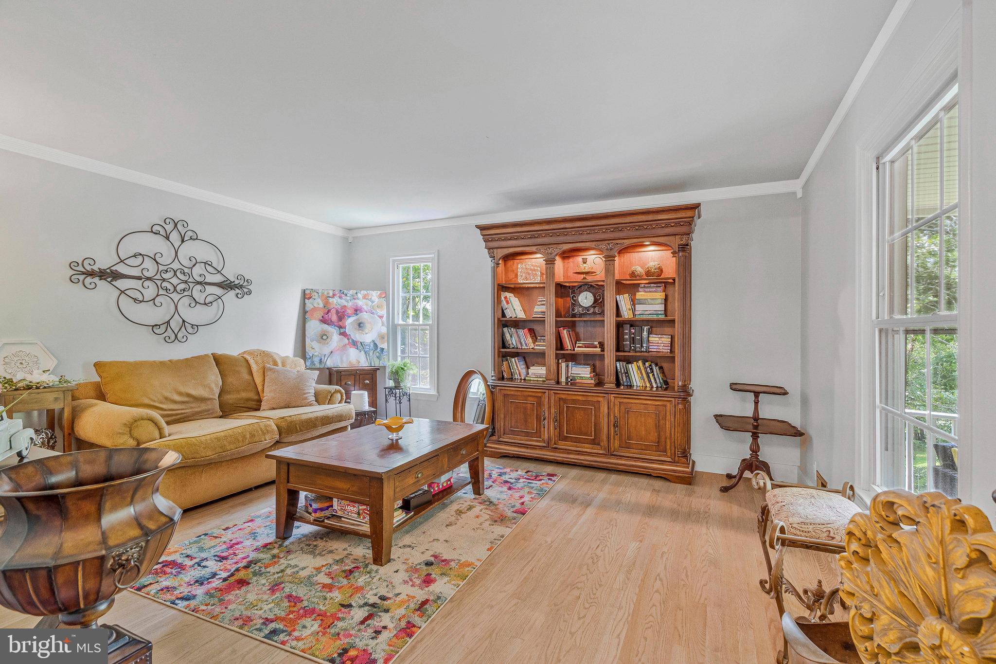 SCATTERED PINE - Residential