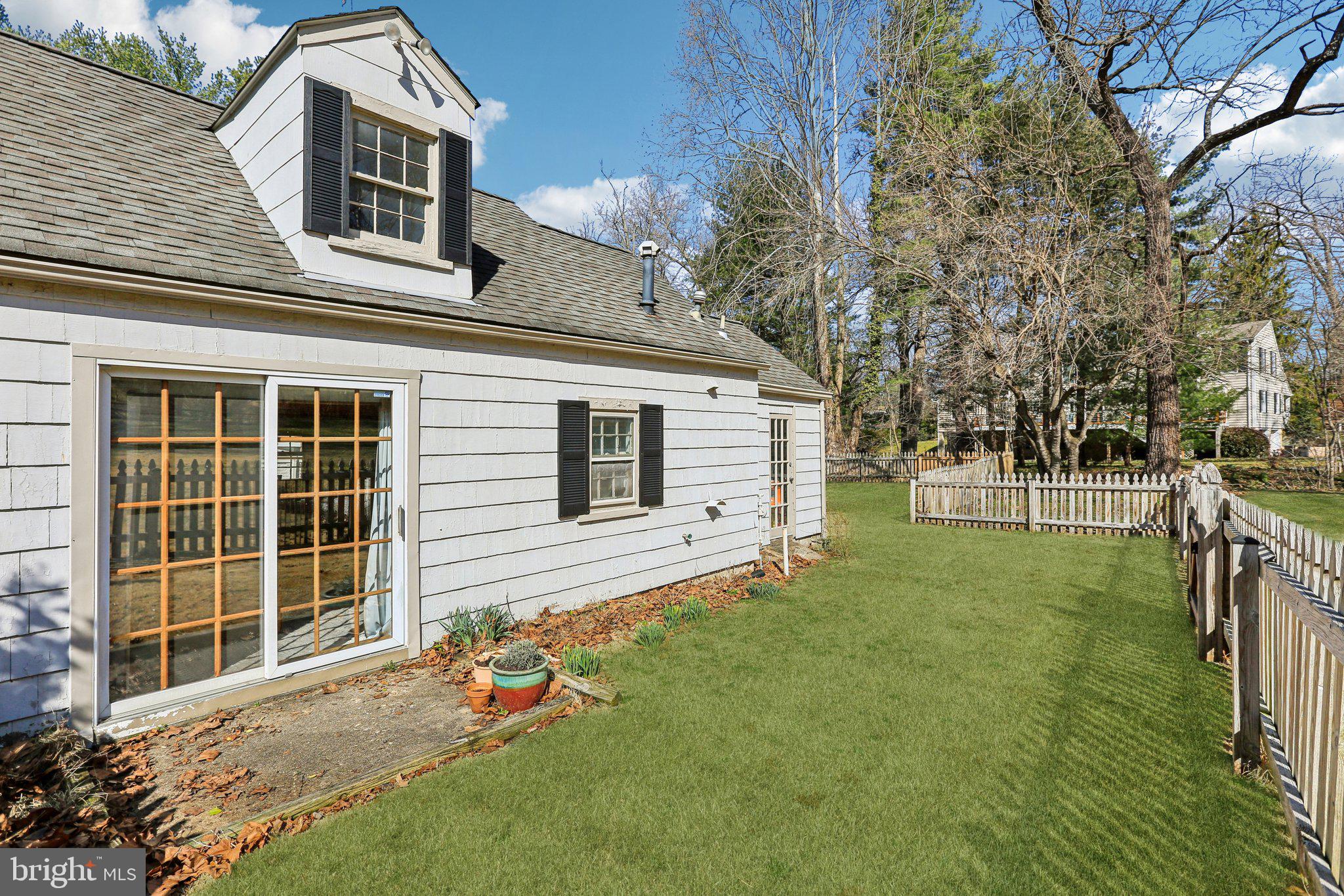 RUXTON - Residential