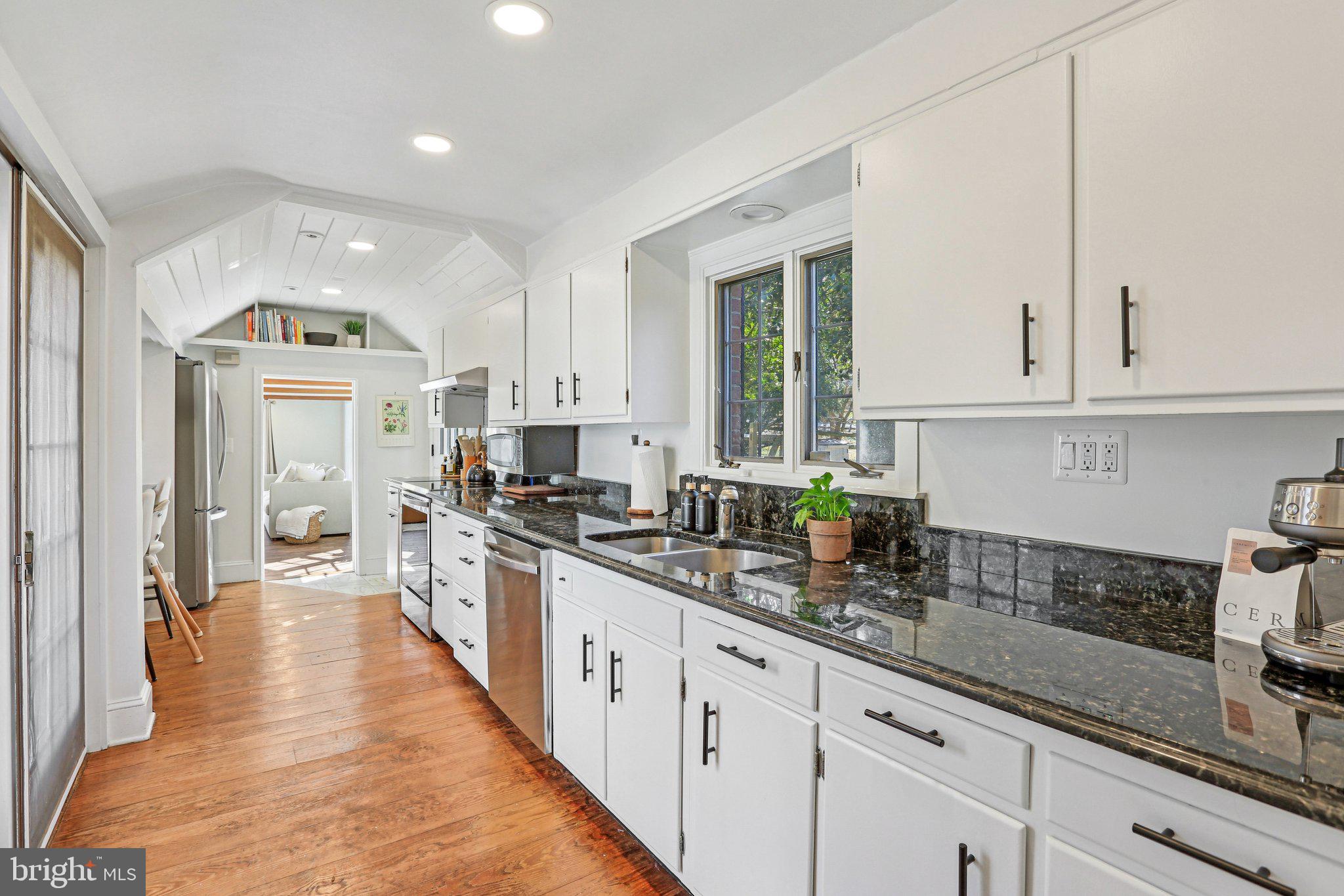 RUXTON - Residential