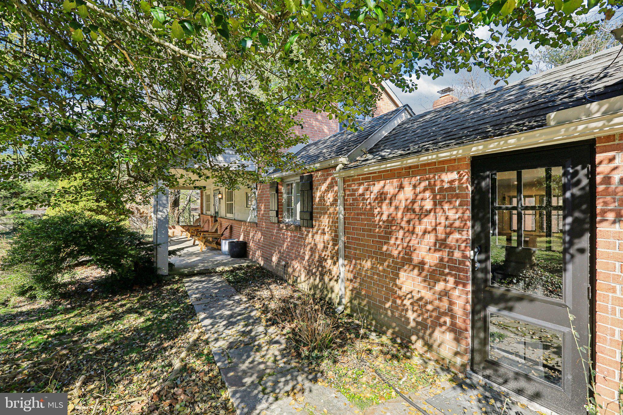 RUXTON - Residential