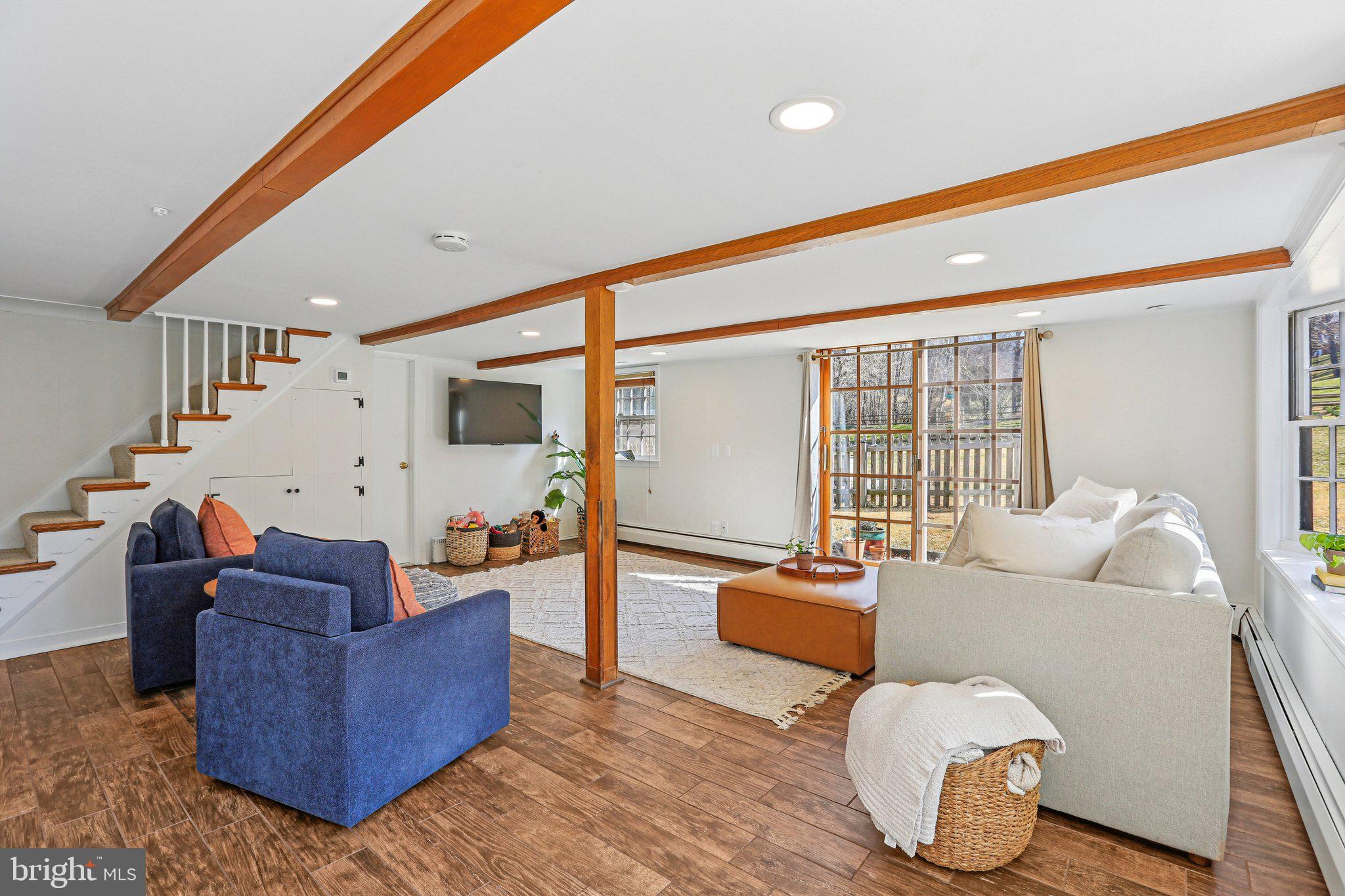 RUXTON - Residential