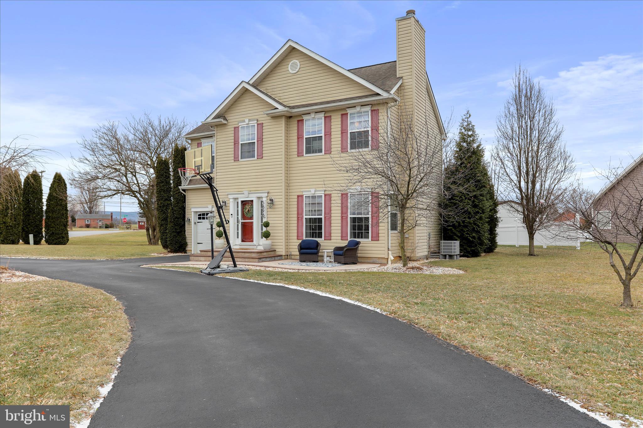 MOUNTAIN VIEW - Residential