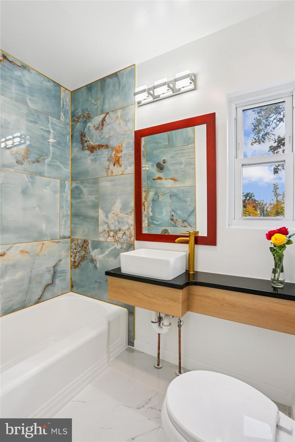 ROLLING TERRACE - Residential