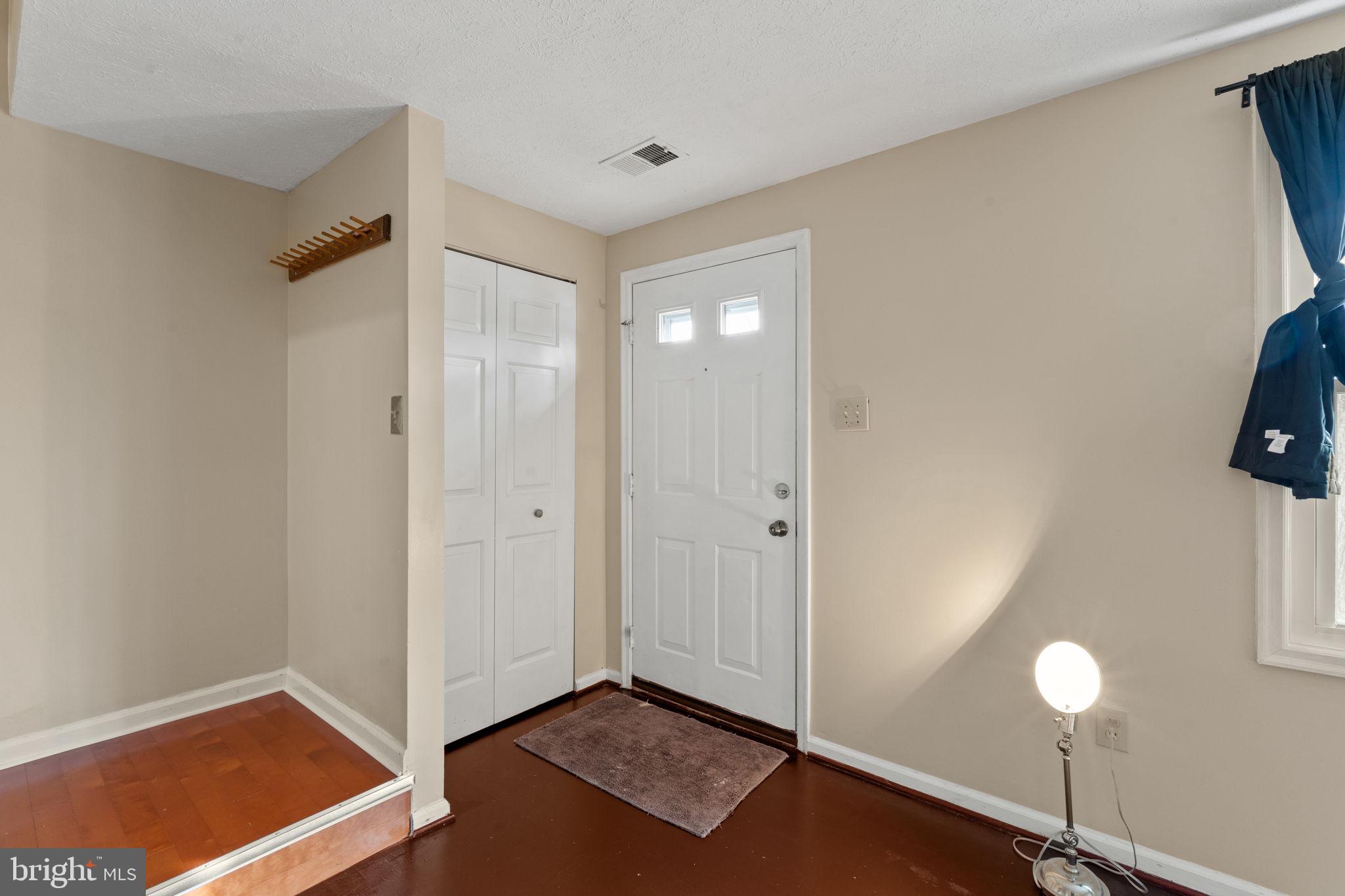 DAMASCUS VALLEY PARK - Residential Lease