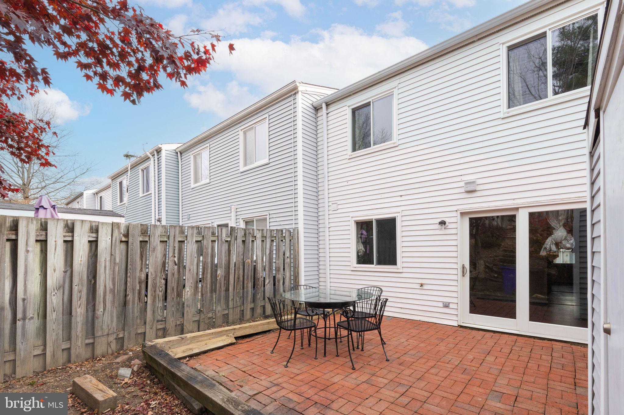 DAMASCUS VALLEY PARK - Residential Lease