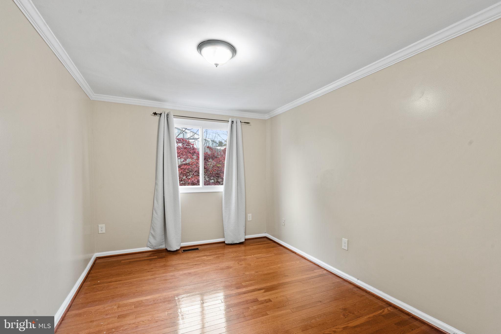 DAMASCUS VALLEY PARK - Residential Lease