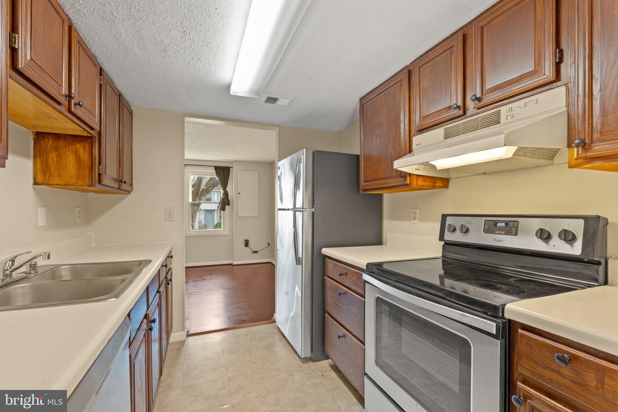 DAMASCUS VALLEY PARK - Residential Lease