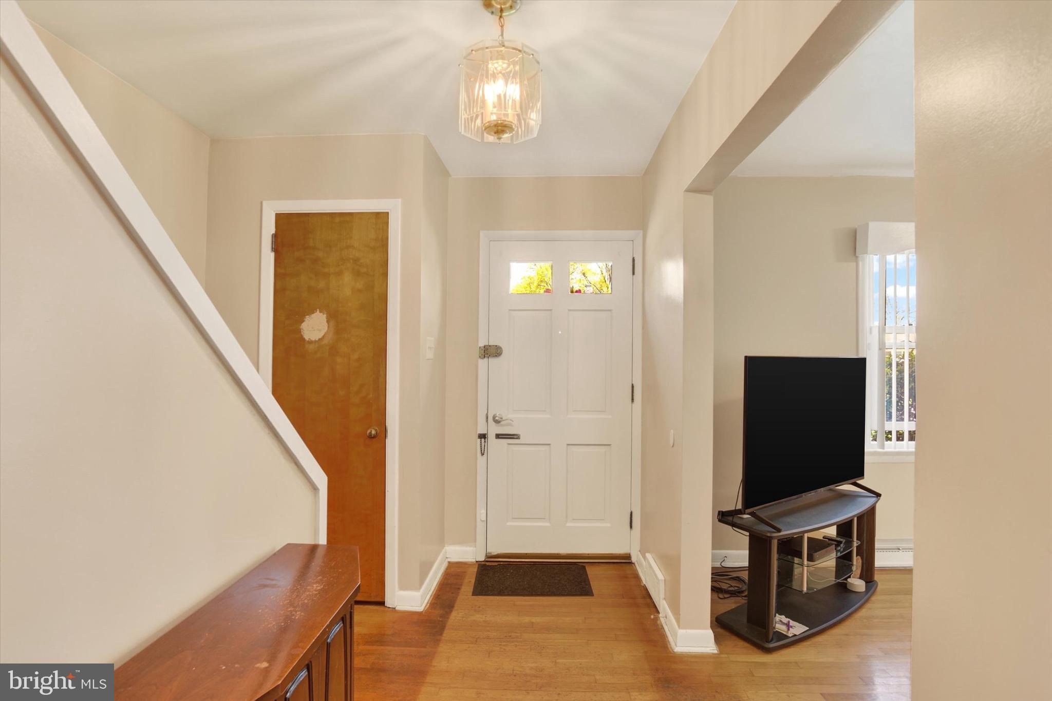 COUNTRY CLUB PARK - Residential