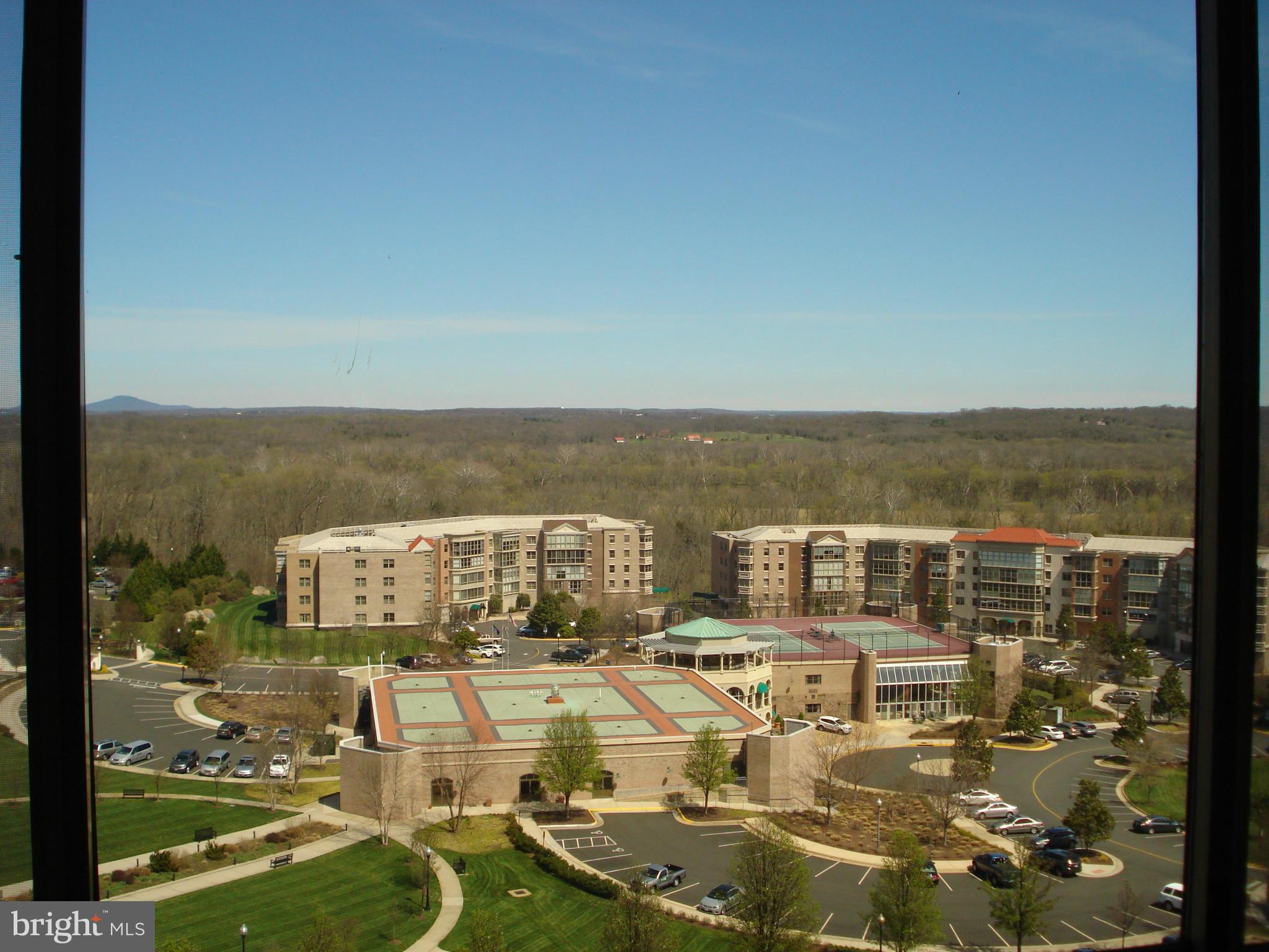 BLUE RIDGE LEISURE WORLD - Residential Lease
