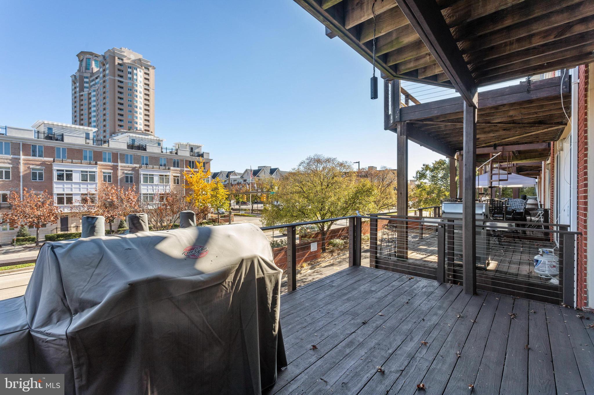 FEDERAL HILL HISTORIC DISTRICT - Residential Lease