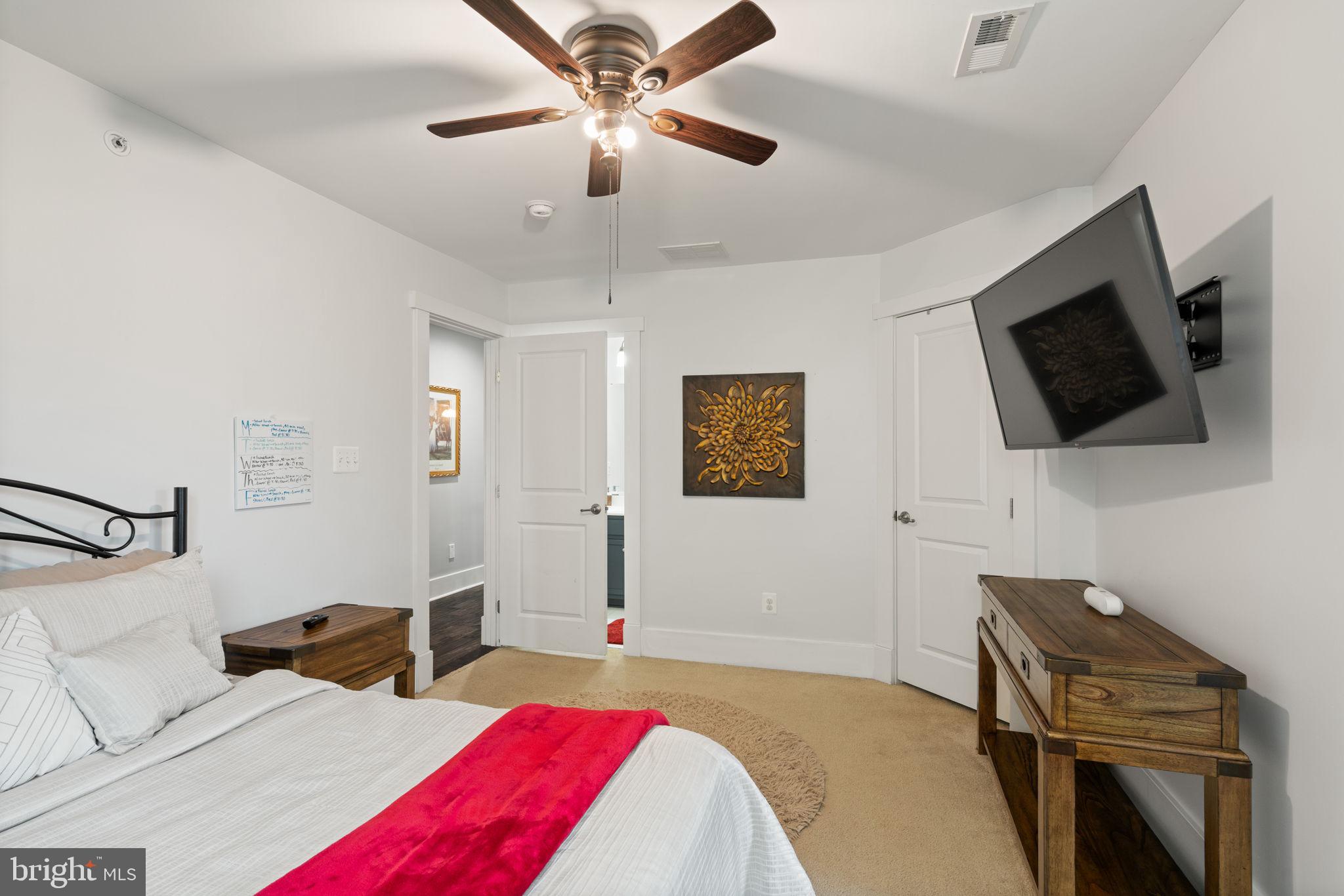 POTOMAC SHORES - Residential