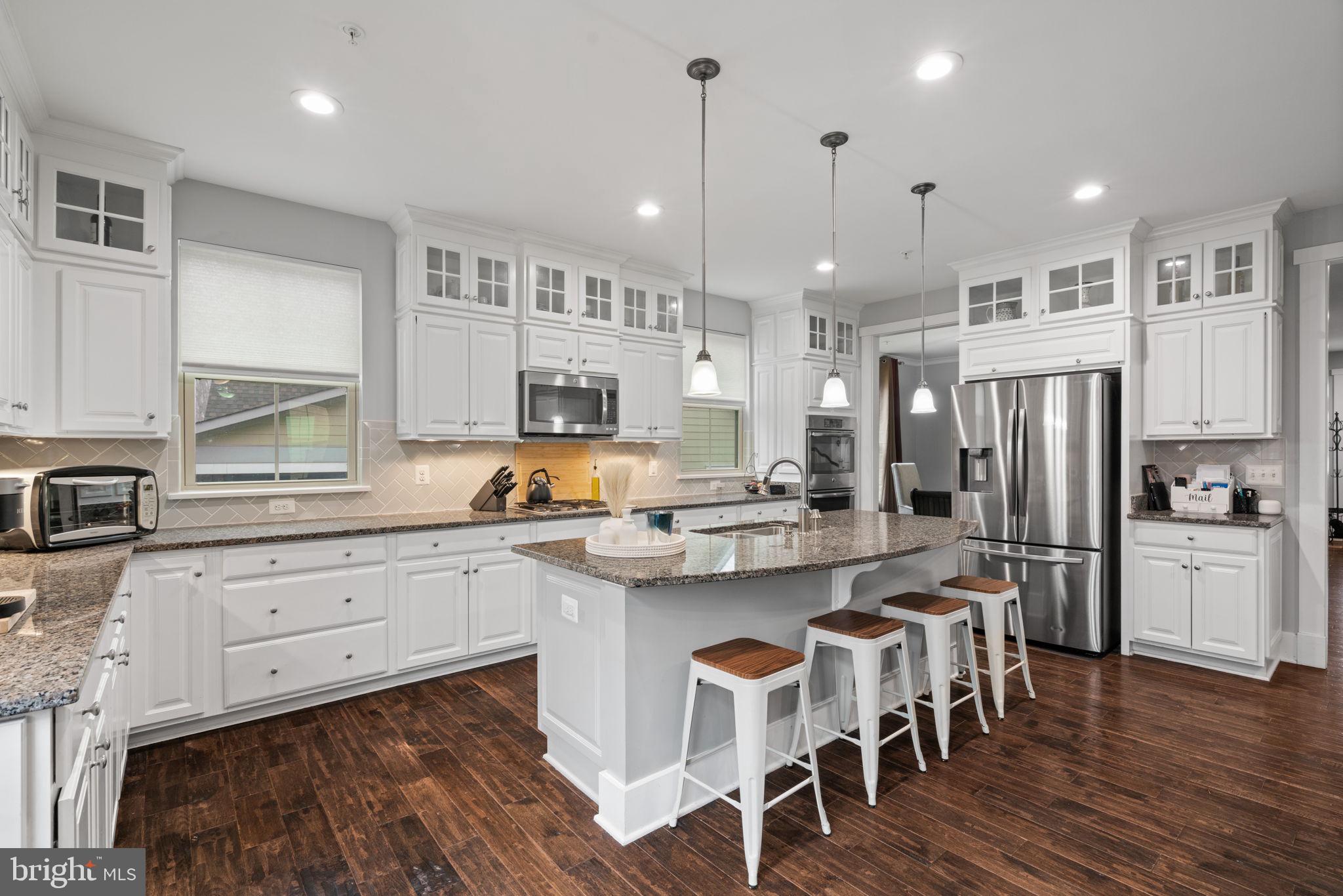 POTOMAC SHORES - Residential