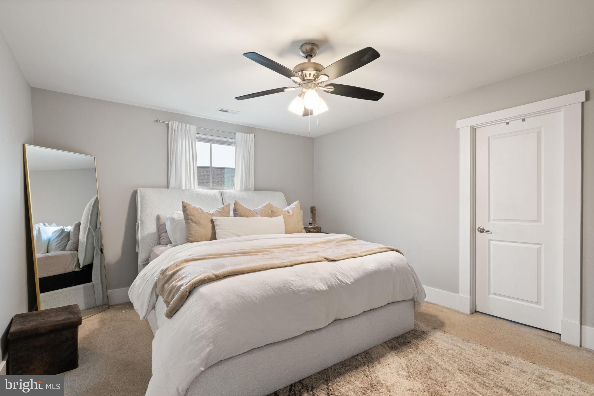 POTOMAC SHORES - Residential