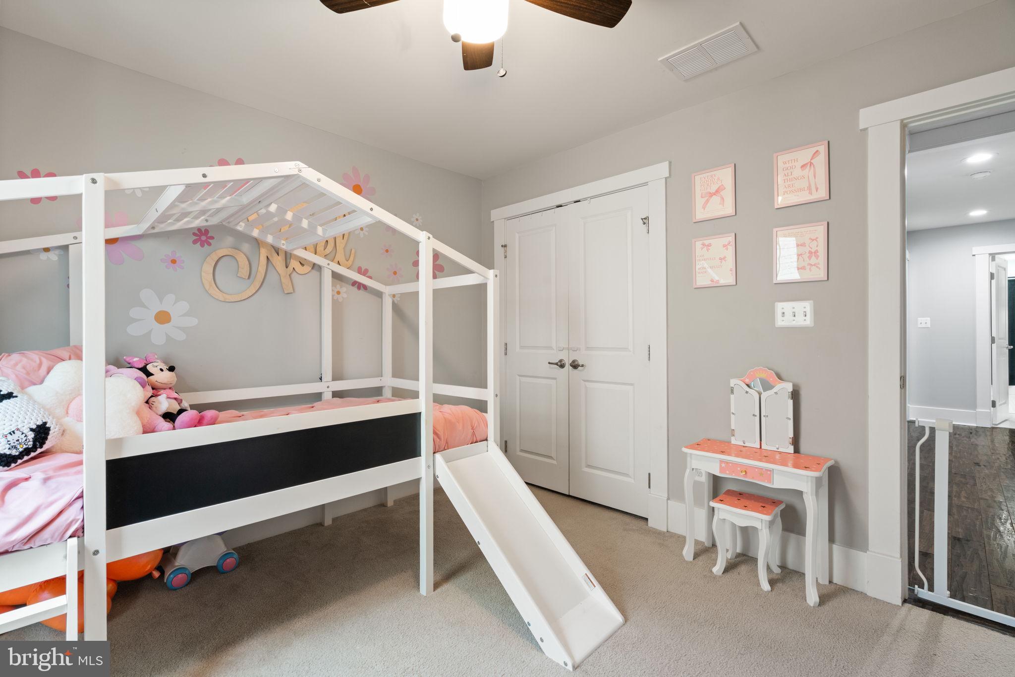 POTOMAC SHORES - Residential