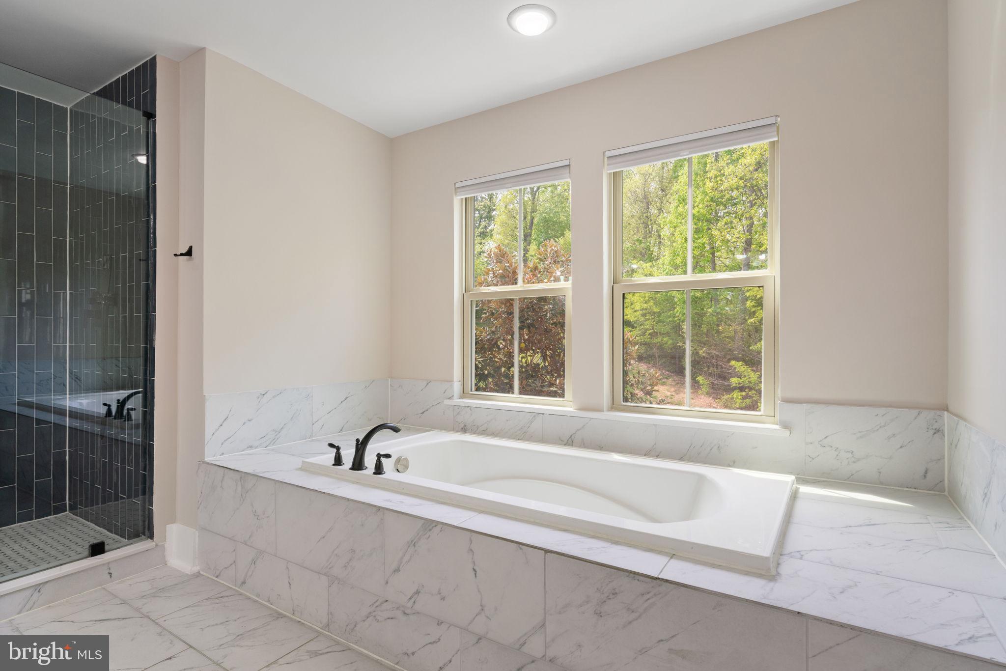 POTOMAC SHORES - Residential