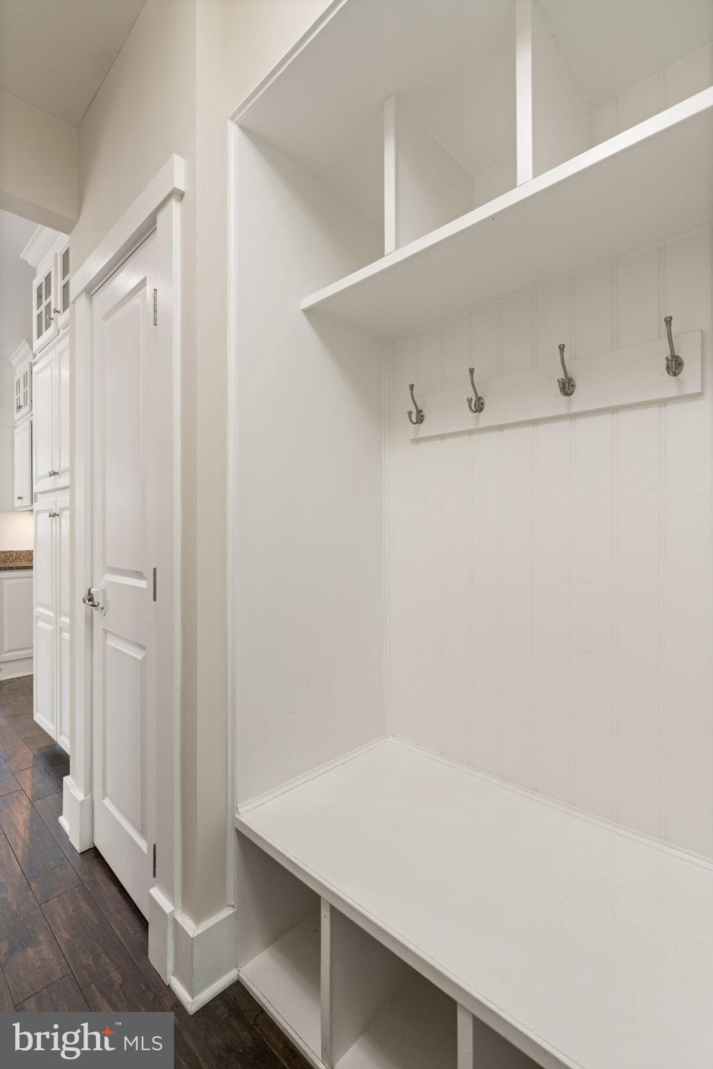 POTOMAC SHORES - Residential