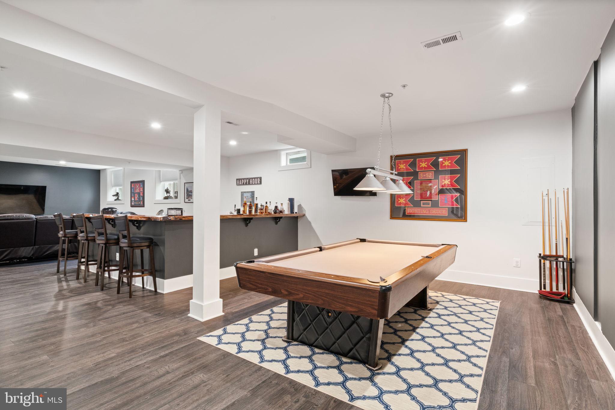 POTOMAC SHORES - Residential