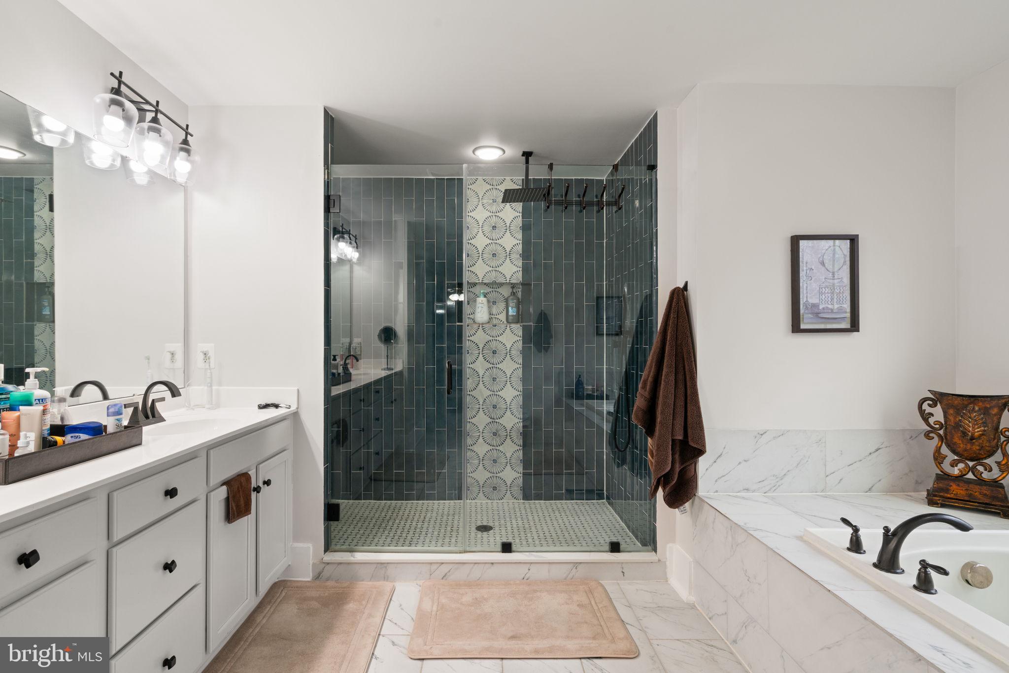 POTOMAC SHORES - Residential