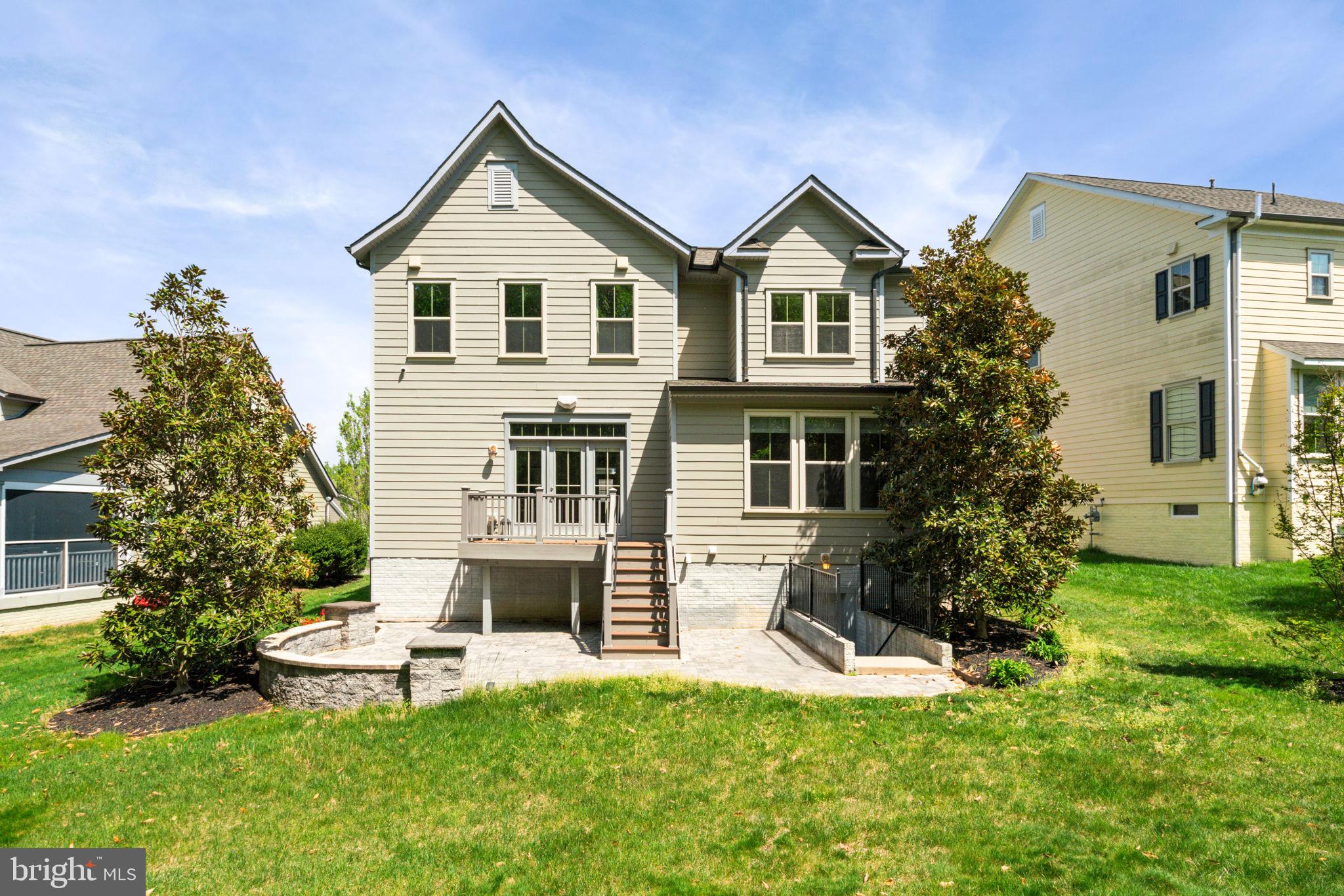 POTOMAC SHORES - Residential