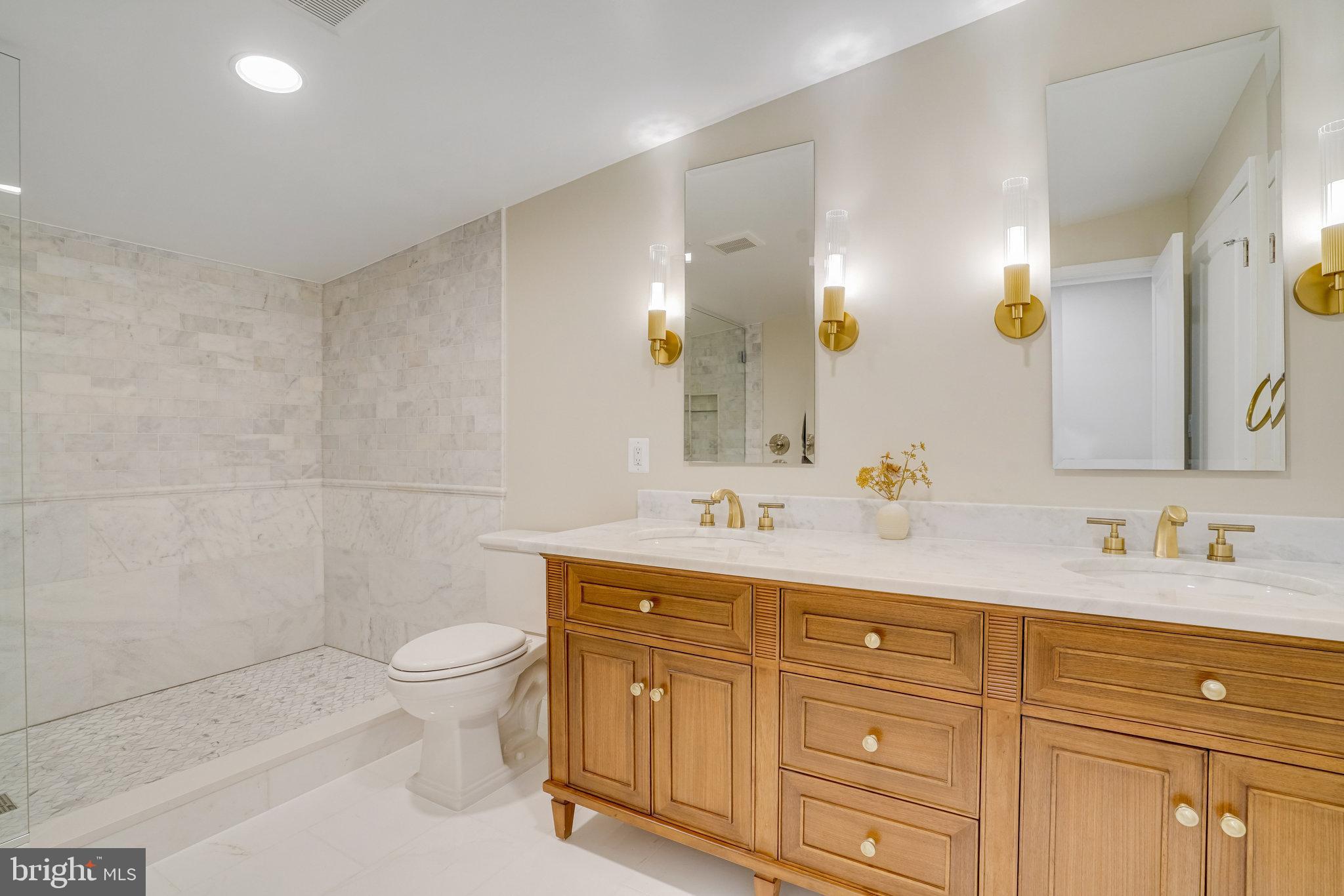 ALEXANDRIA - Residential