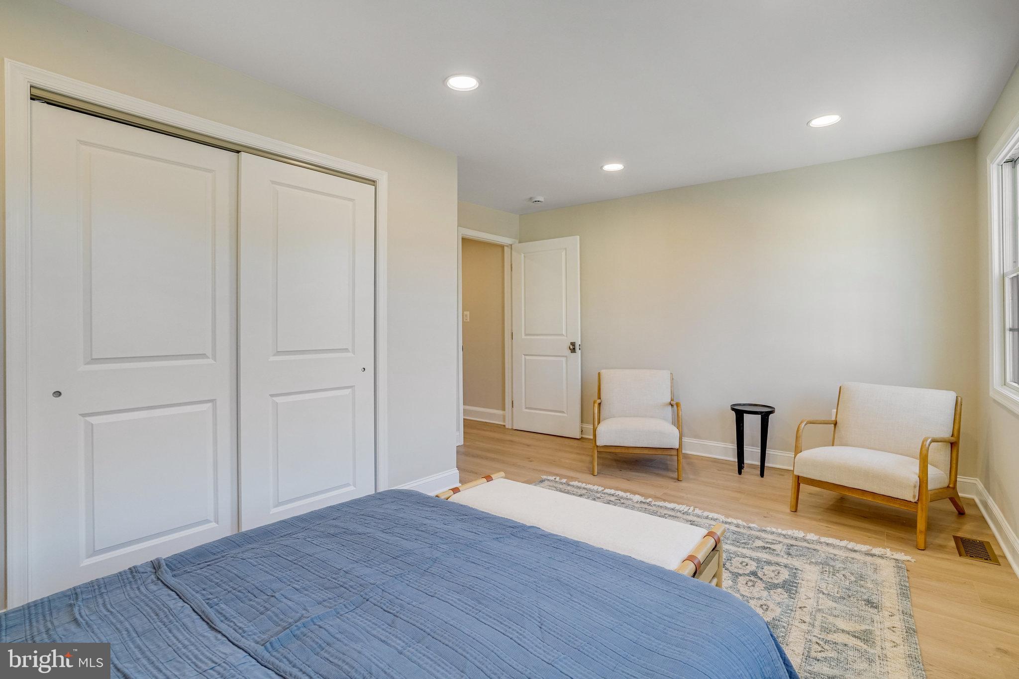 ALEXANDRIA - Residential