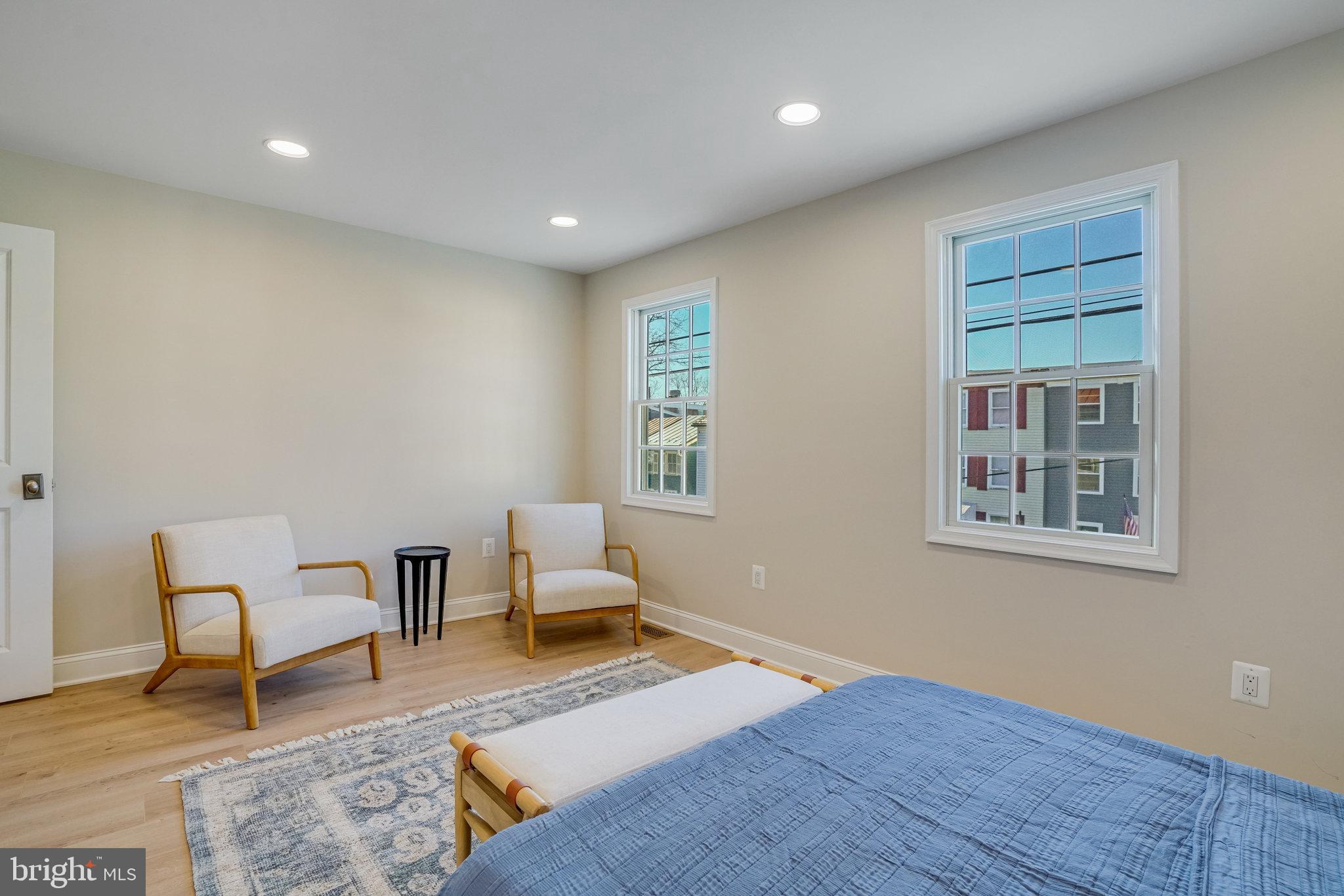 ALEXANDRIA - Residential