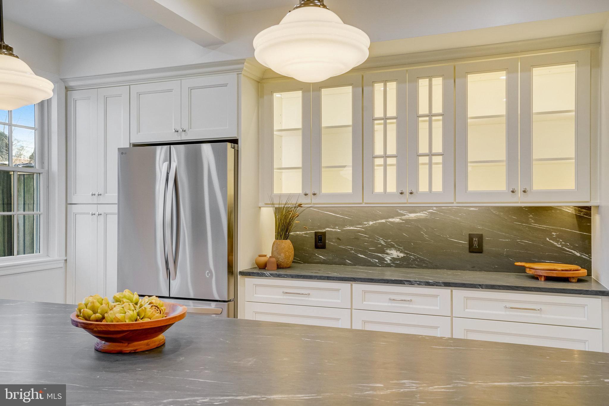 ALEXANDRIA - Residential