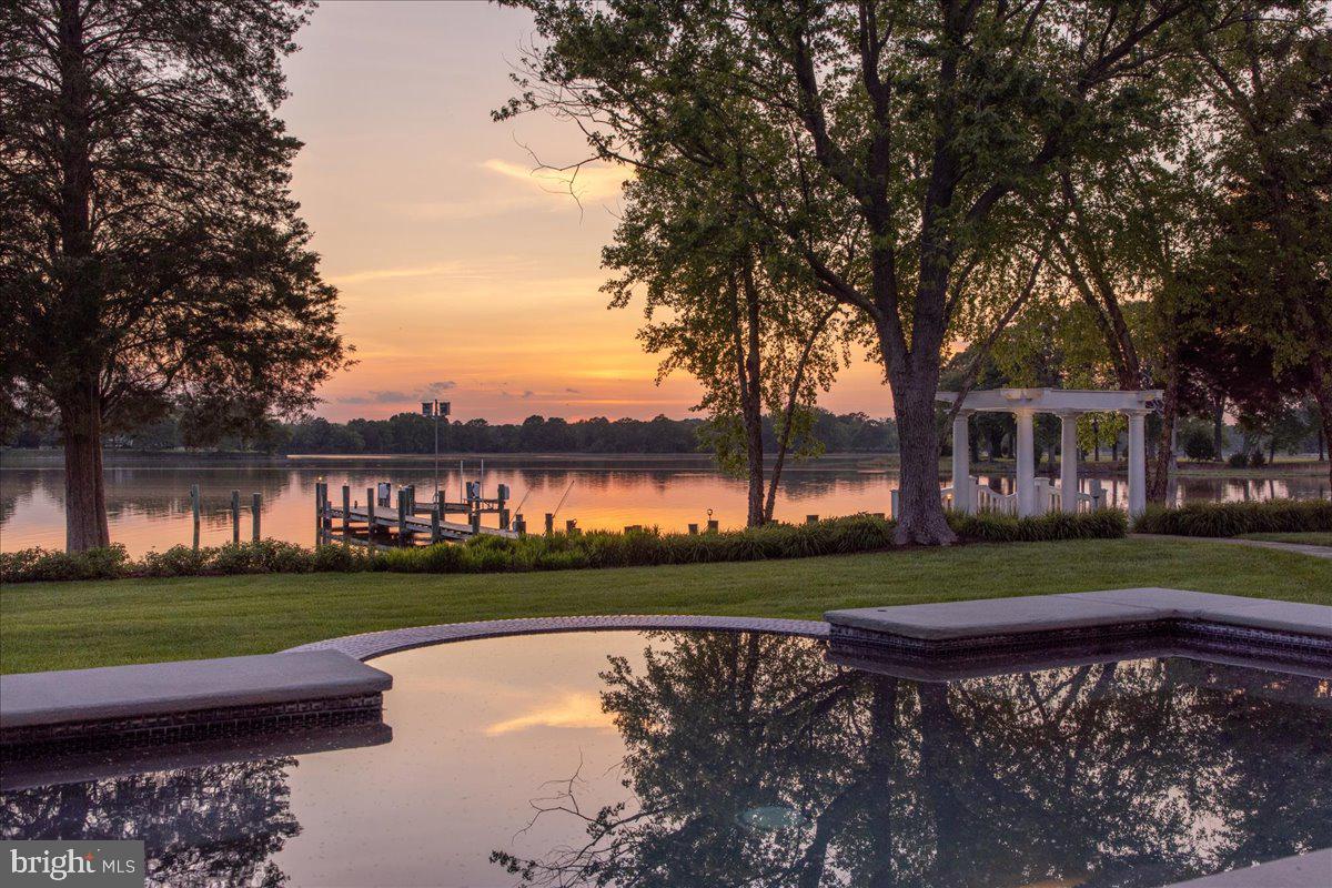 EASTON - Residential