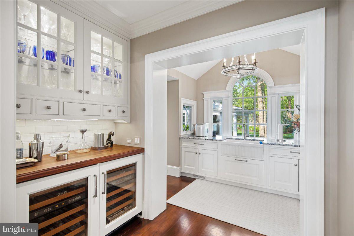 EASTON - Residential