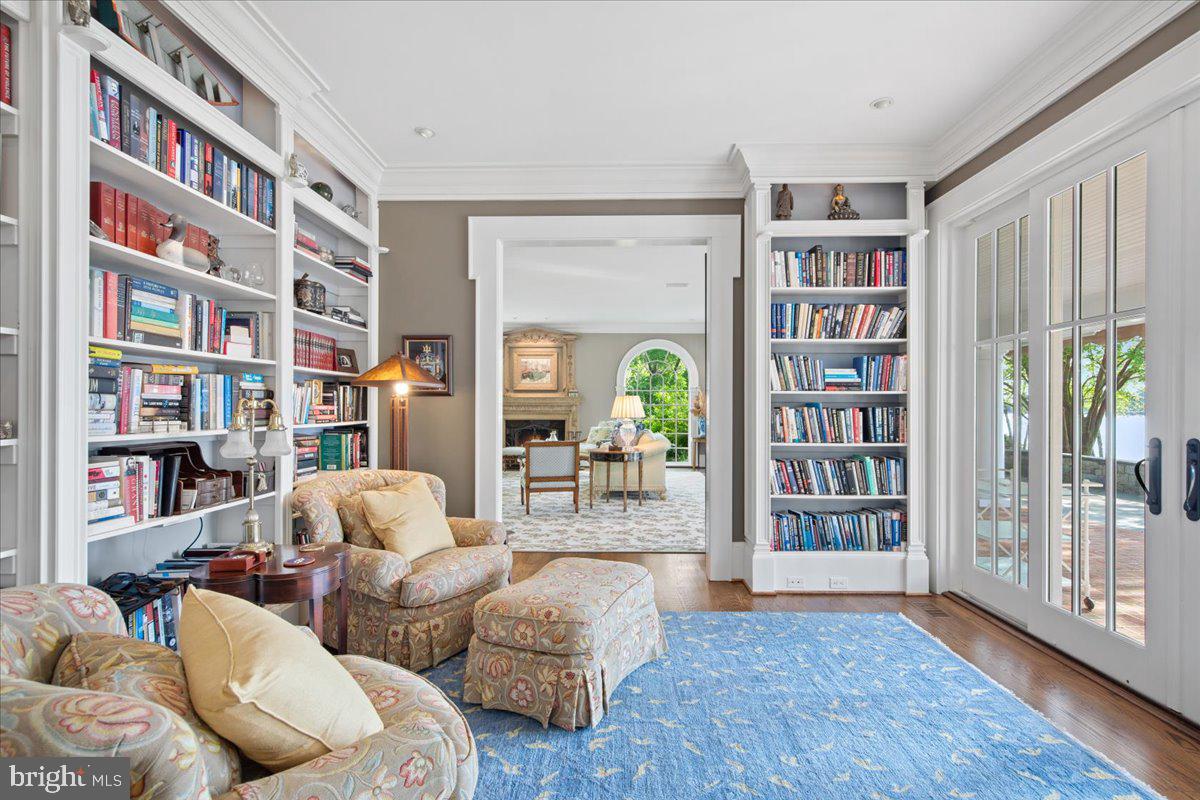 EASTON - Residential