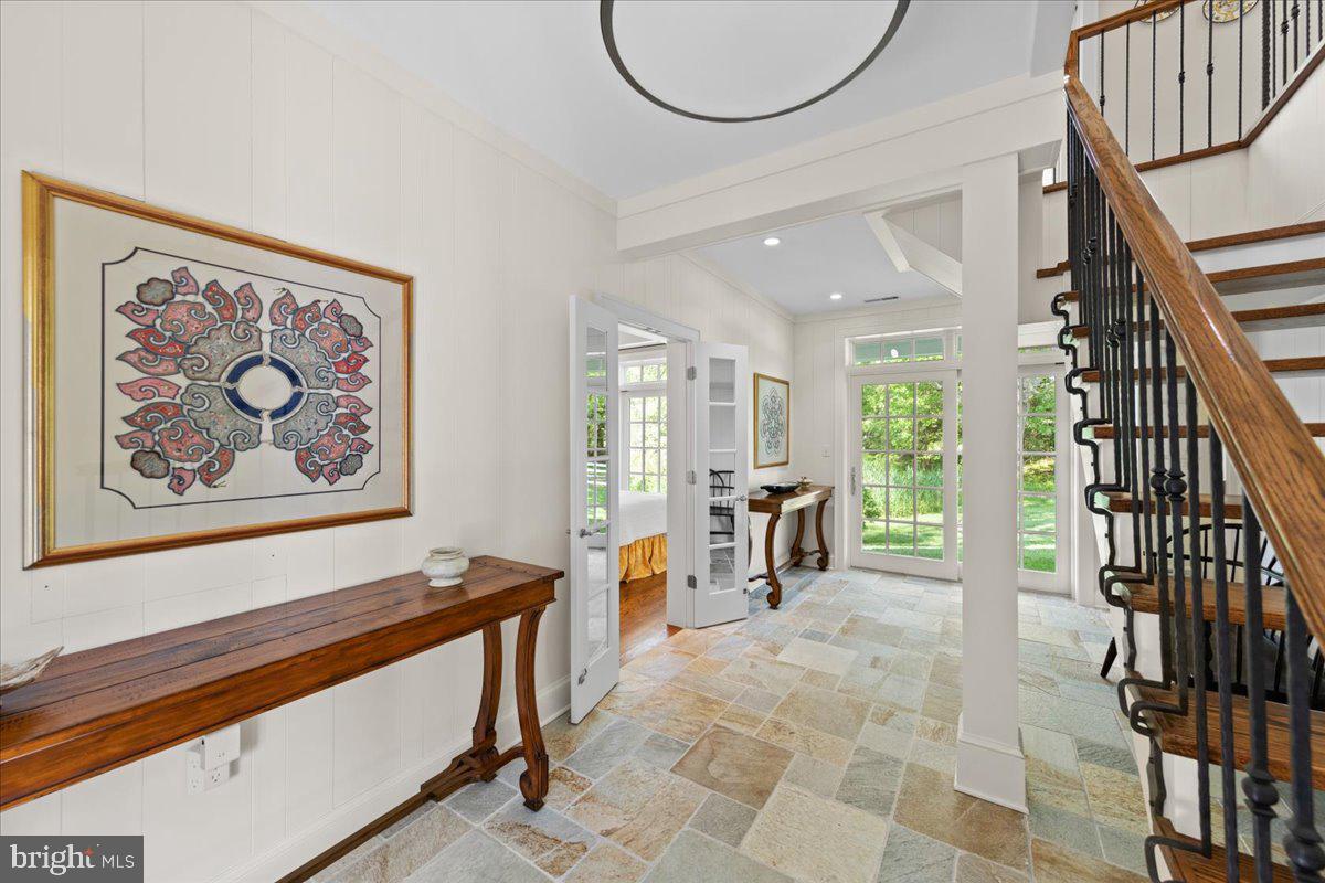 EASTON - Residential