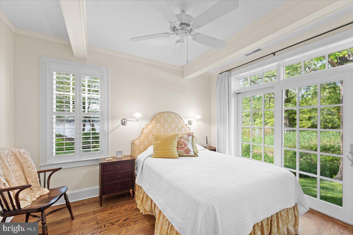 EASTON - Residential