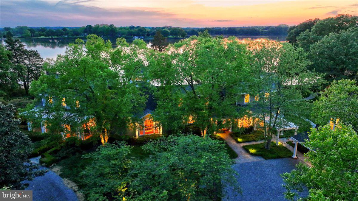 EASTON - Residential