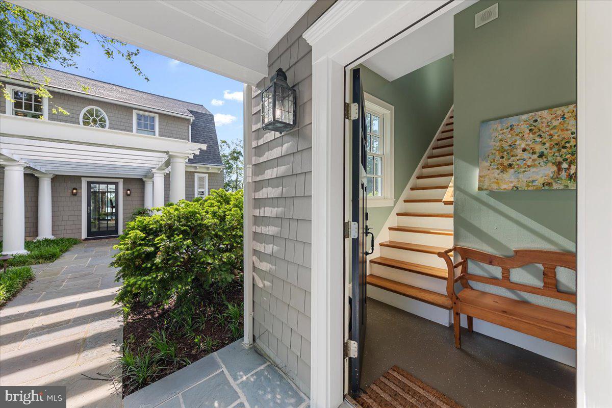 EASTON - Residential