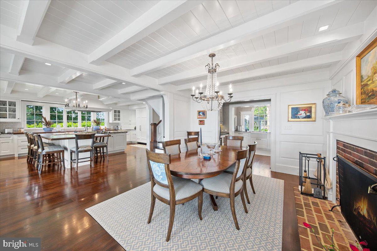 EASTON - Residential